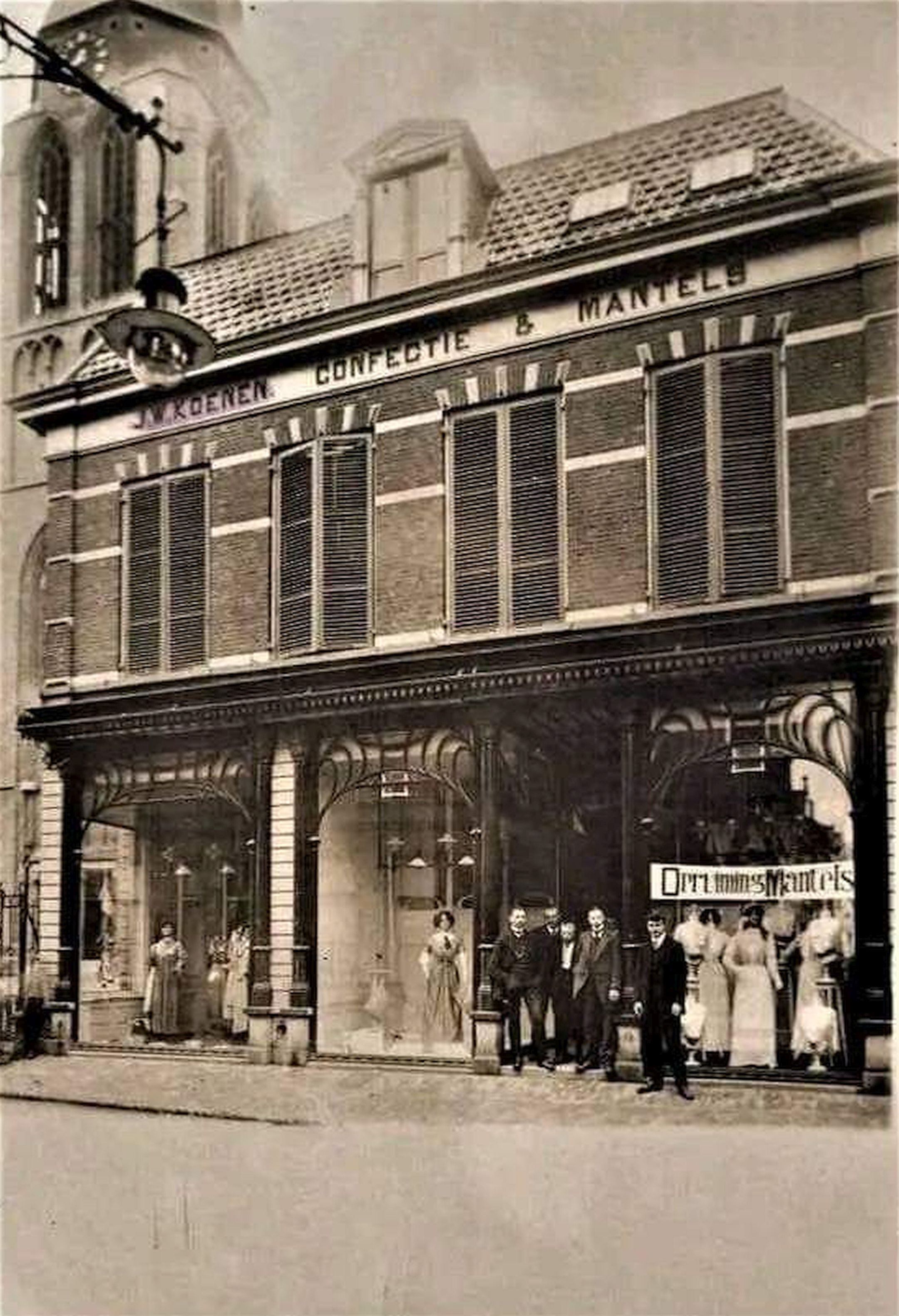 Acaciaplein vanaf de Nachtegaalstraat